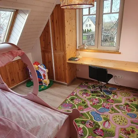 Semesterbostad White House *