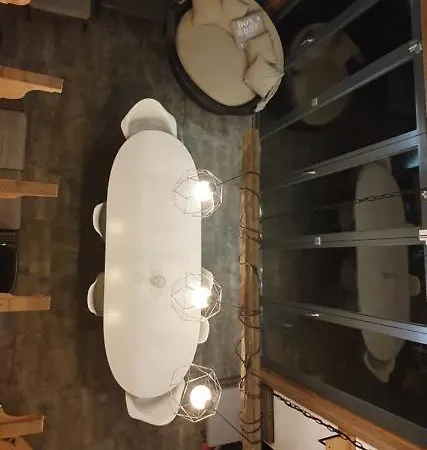 White House Semesterbostad Pärnu